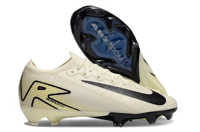 Nike Sneakers Low-Top Football Cleats product detail image 4