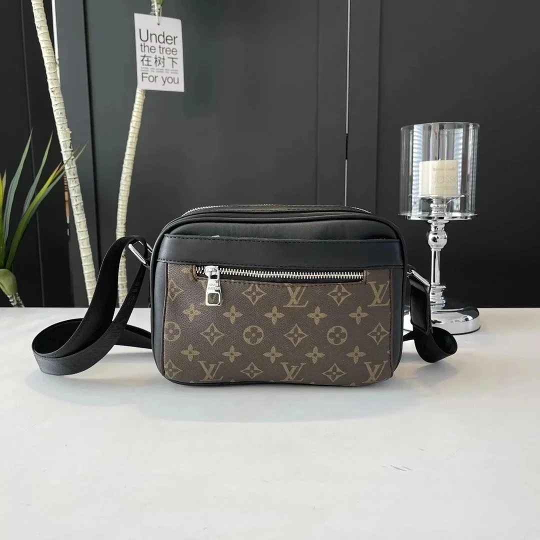 Louis Vuitton Monogram Canvas Camera Bag Brown Crossbody Bag - 1