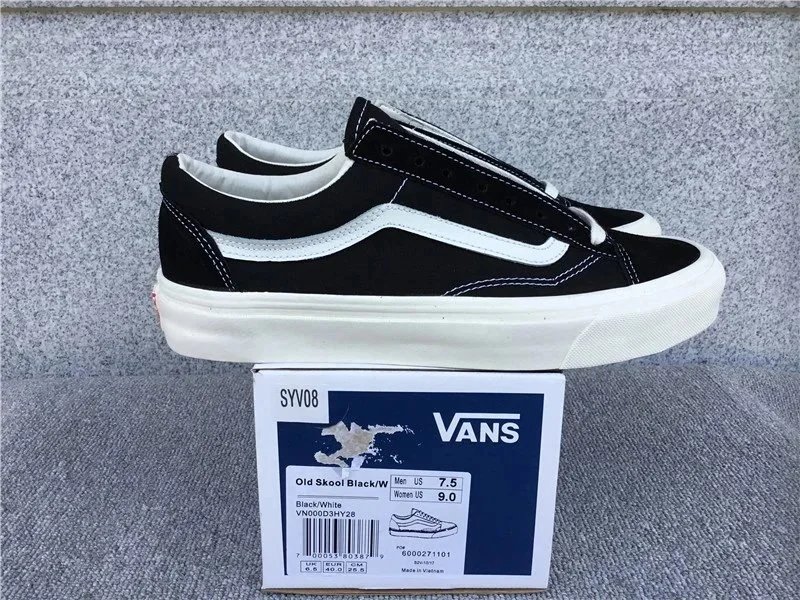 Vans Old Skool Black/White Skateboard Shoes - 1