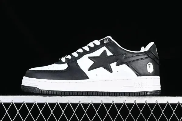 A Bathing Ape Bape Sta Low Black/White Sneakers - 1