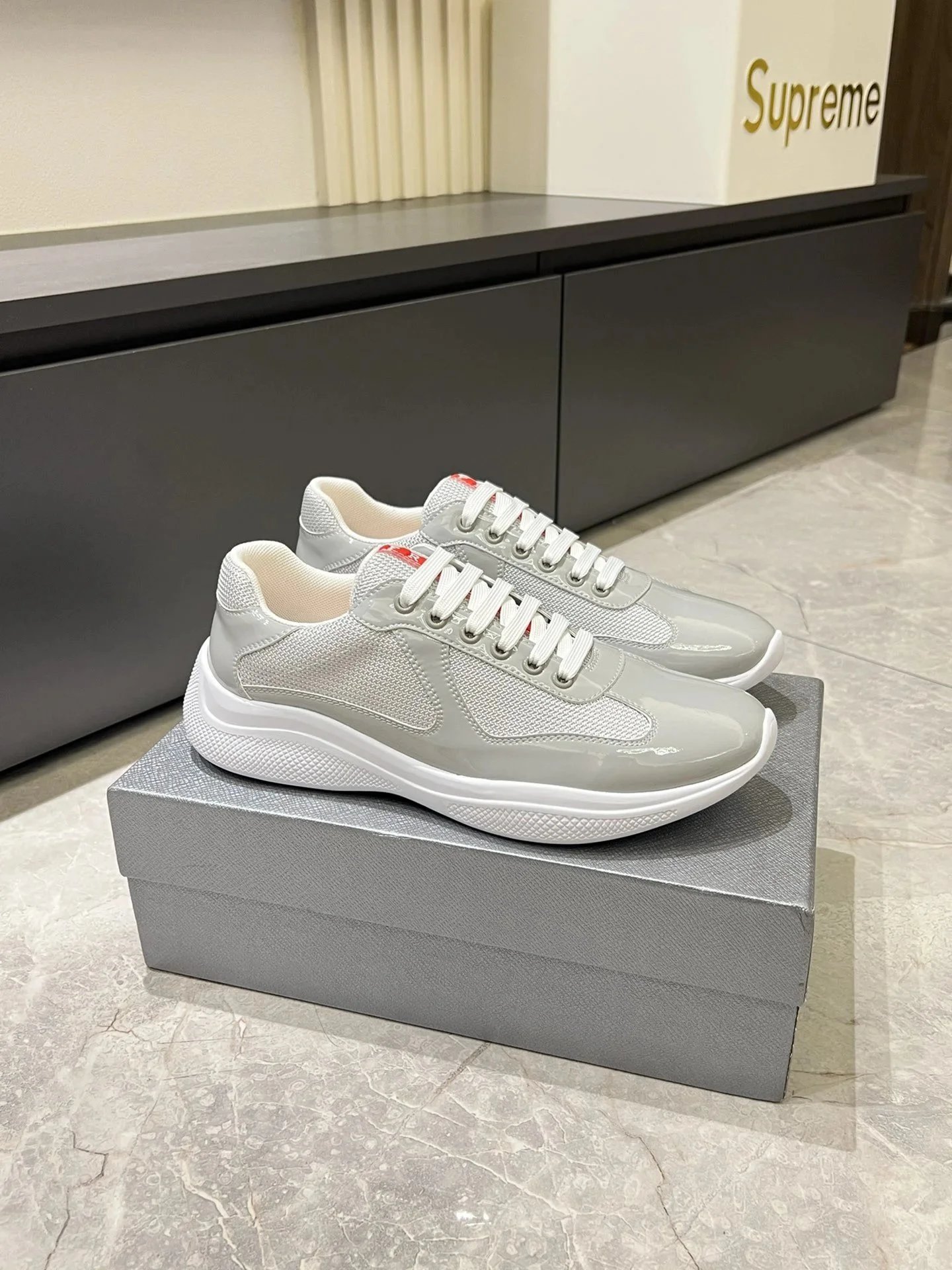 Unbranded Sneakers Low-Top Mesh and Patent Lace-Up — 17