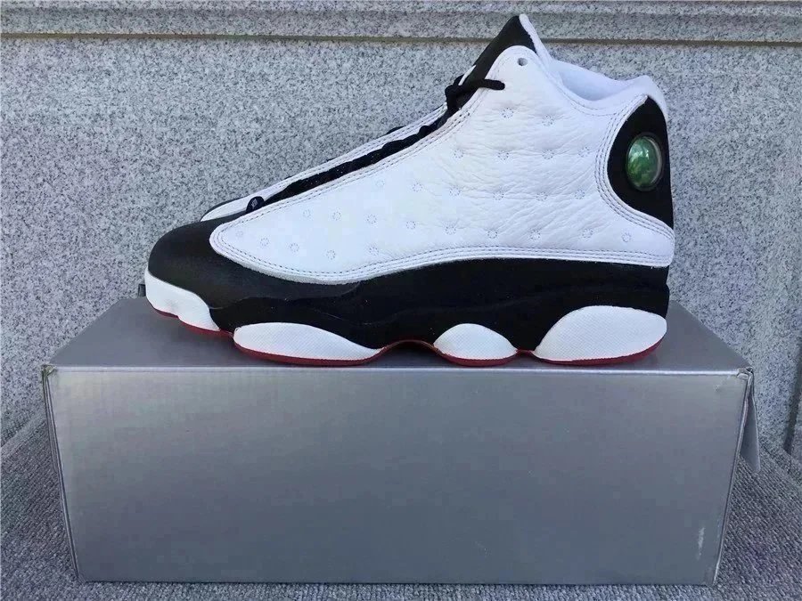 Air Jordan 13 Retro 'Court Purple' Basketball Sneakers - 8