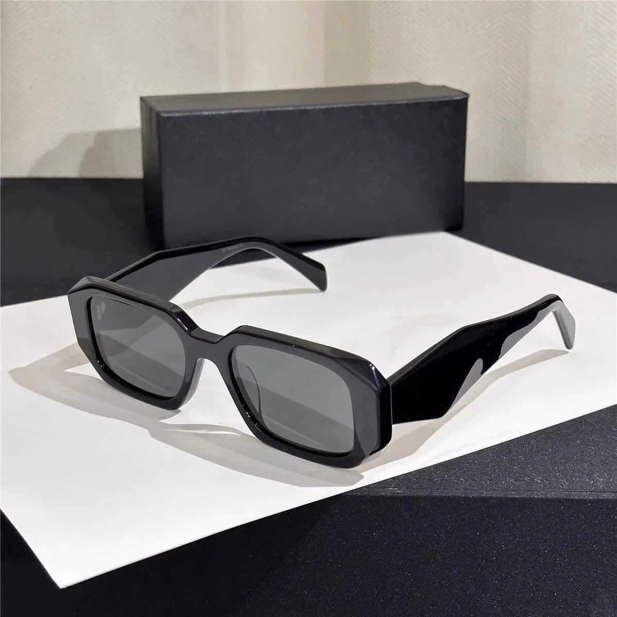 Saint Tears Geometric Frame Black Sunglasses - 3