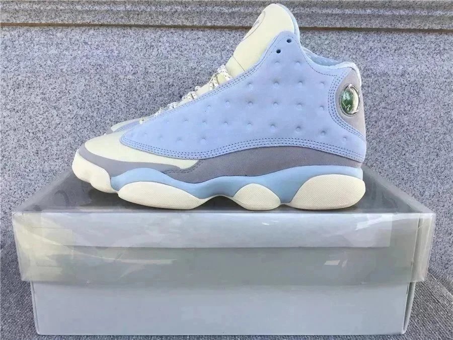 Air Jordan 13 Retro 'Court Purple' Basketball Sneakers - 3