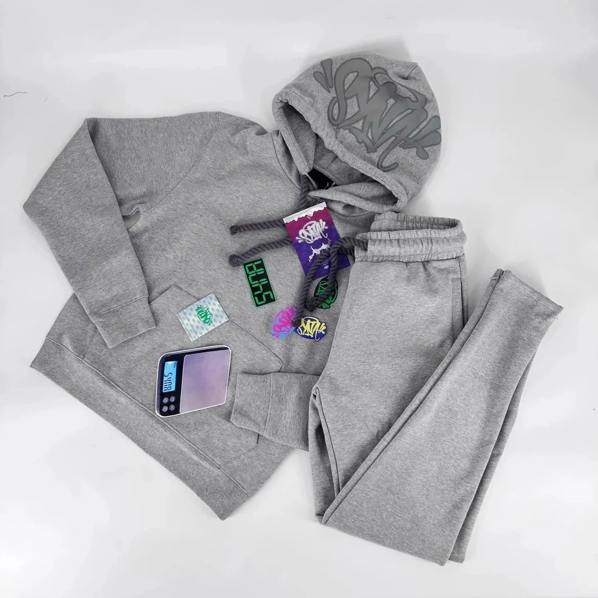 Design Cropped Hoodie and Split-Hem Sweatpants Set Gray with Pink Drawstrings - 6