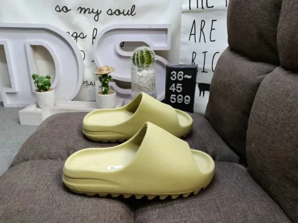 Adidas Yeezy Slide Pale Yellow Slippers - 1