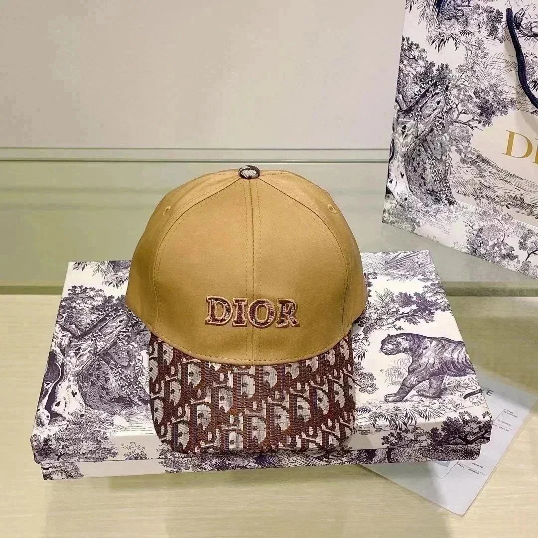 Fendi FF Logo Print White Baseball Cap - 6