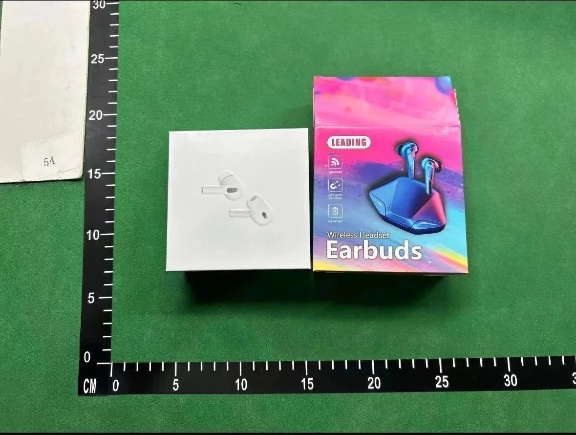 Apple AirPods Pro (2nd Generation) White TWS Earbuds - 4