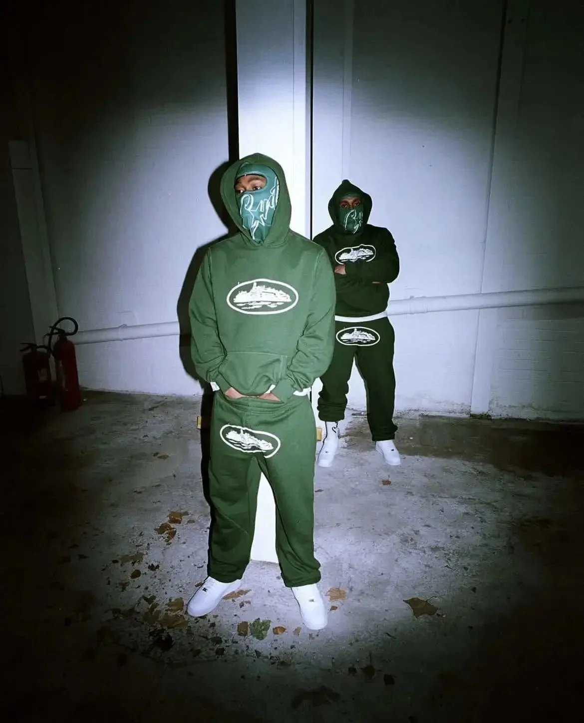Saint Tears Cruise Ship Graphic Hoodie and Sweatpants Set Black - 8