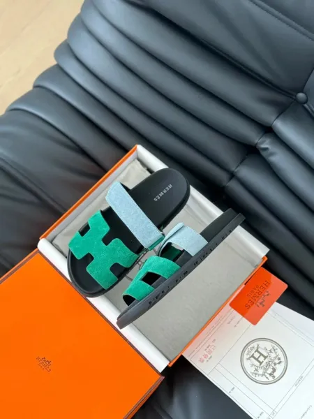 Hermès Oran Sandals Green and Silver Suede Slide Sandals - 1