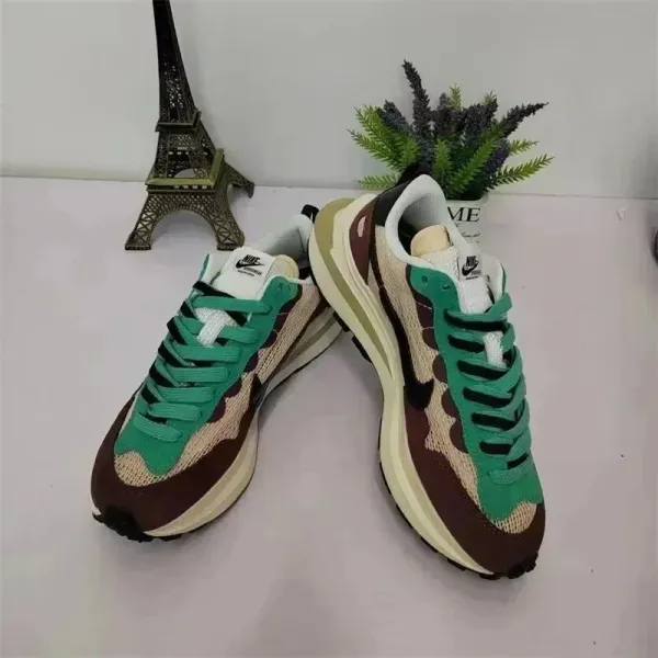 Nike x Fragment Design x sacai LDWaffle Gray Sneakers - 4
