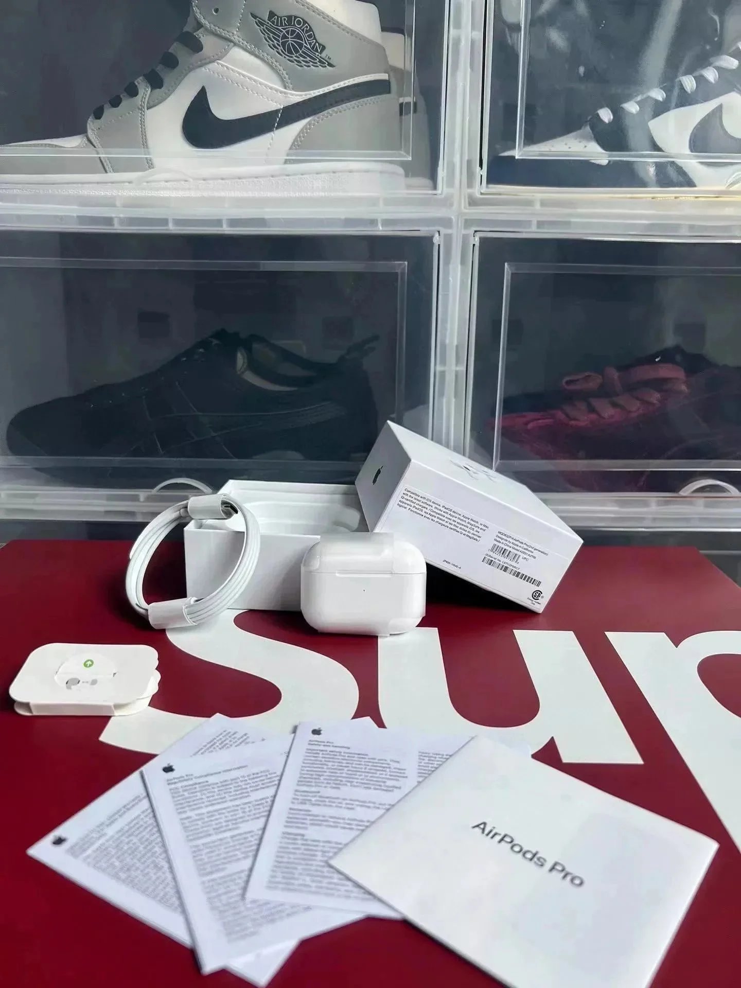 Apple AirPods Pro (2nd Generation) White TWS Earbuds - 8
