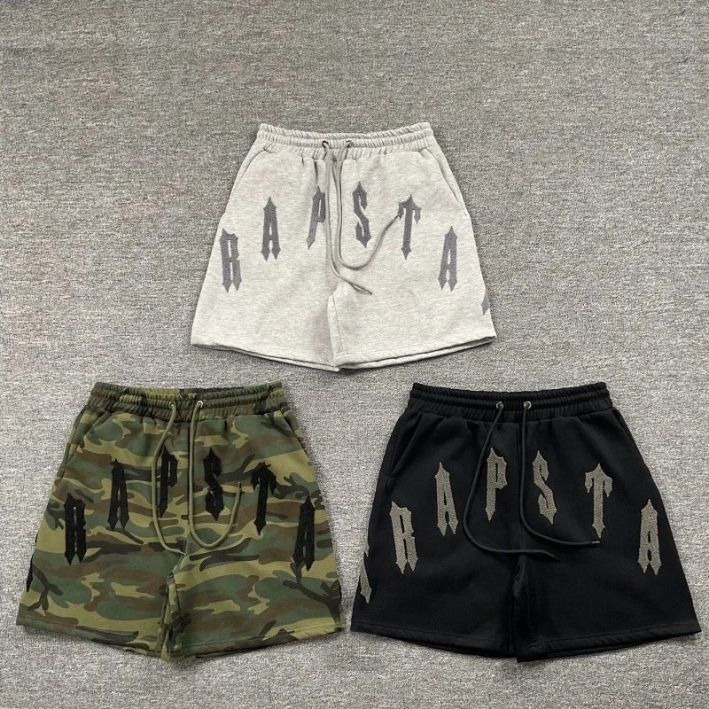 Embroidered street shorts photo 8
