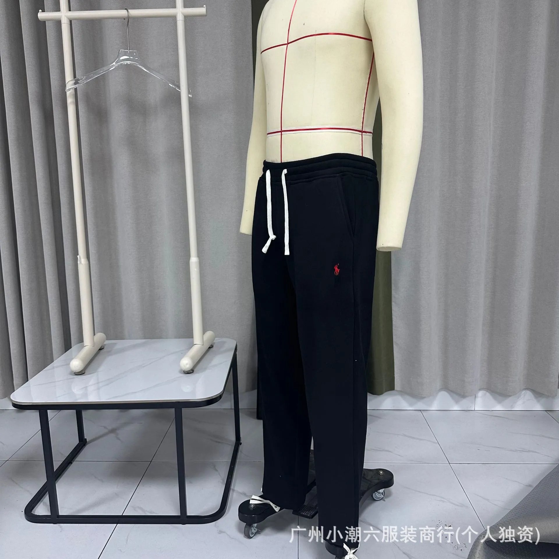 Cotton Embroidered Sweatpants photo 8