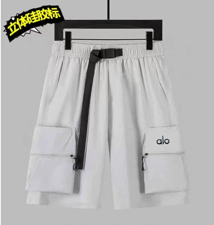 Silicone Badge Cargo Shorts photo 5