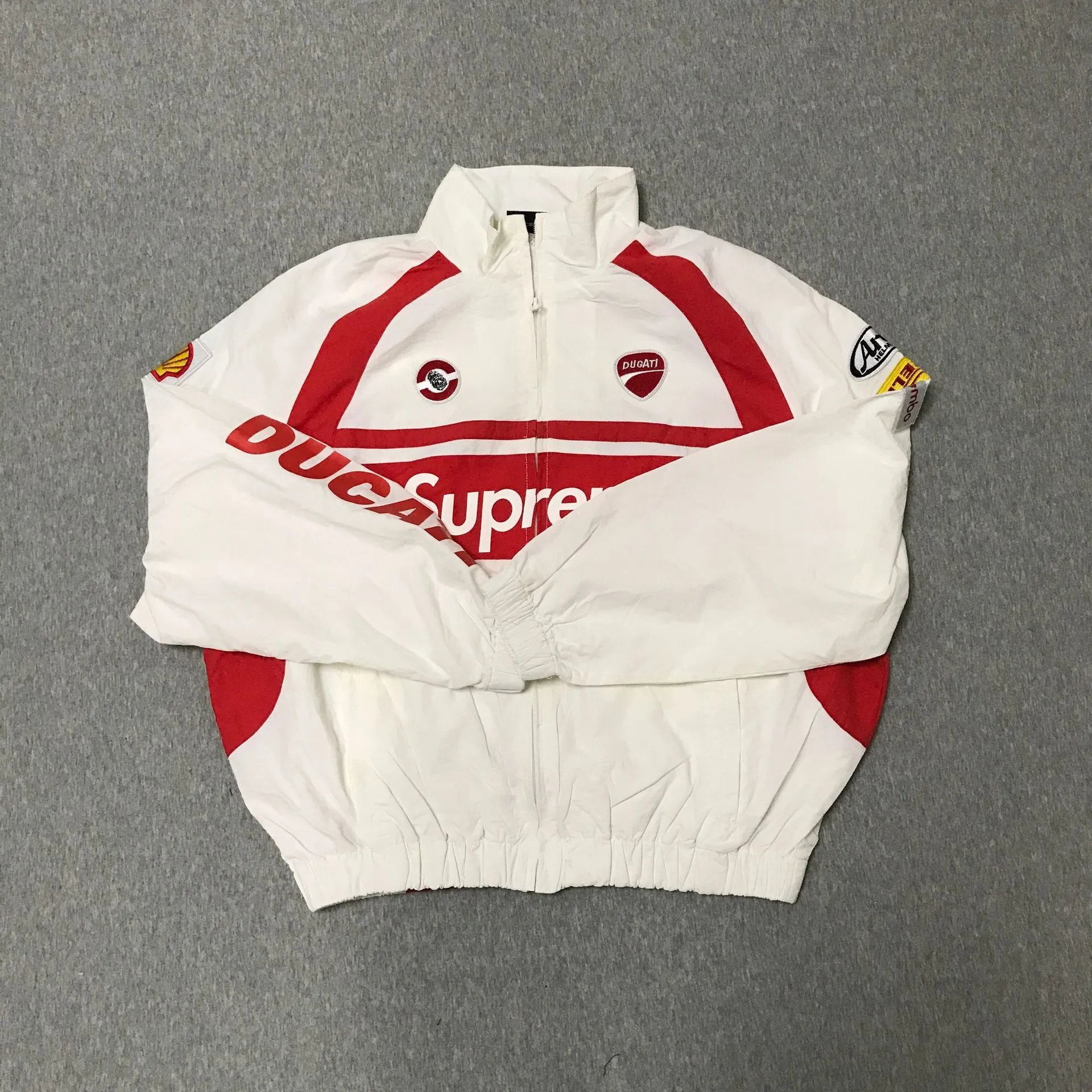 Supreme Jackets Hooded color-block logo-print jacket — 8967 Red Top