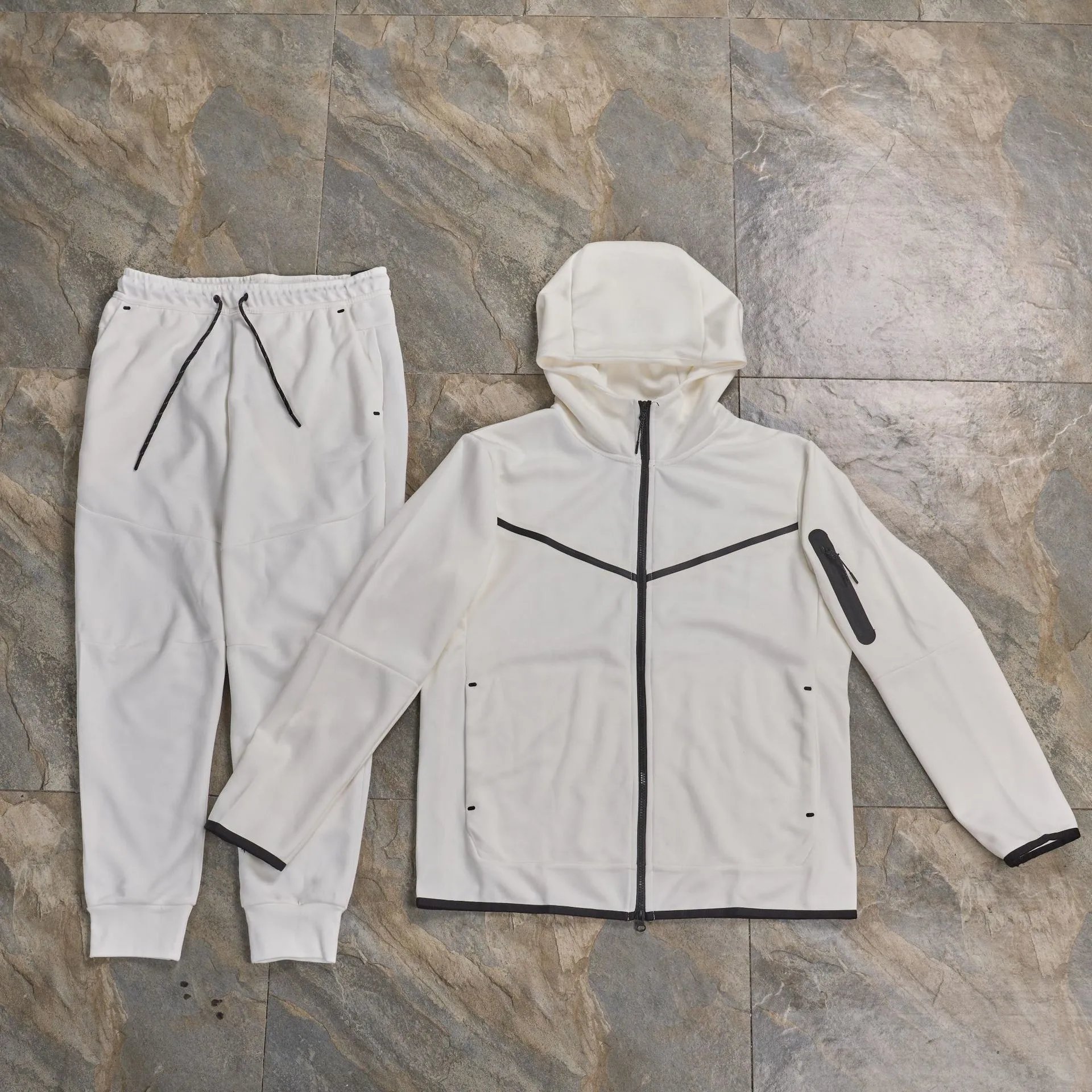 Color Block Tapered Training Pants photo 3