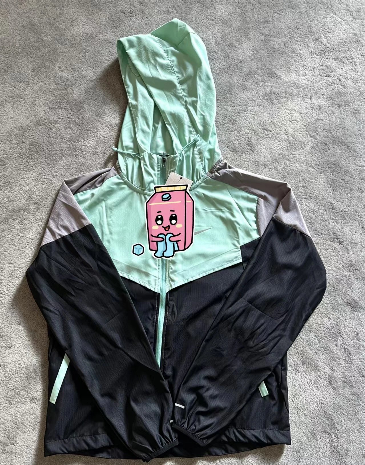 Logo Reflective Tracksuit Windproof Sports Hoodie photo 7