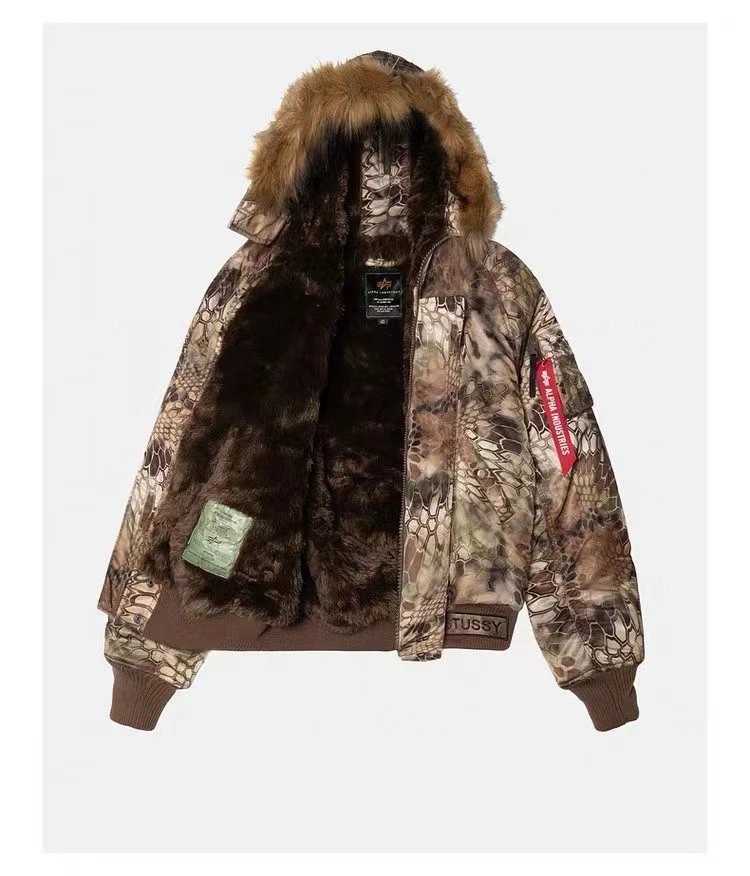 Collaborative Python-Print Parka photo 7