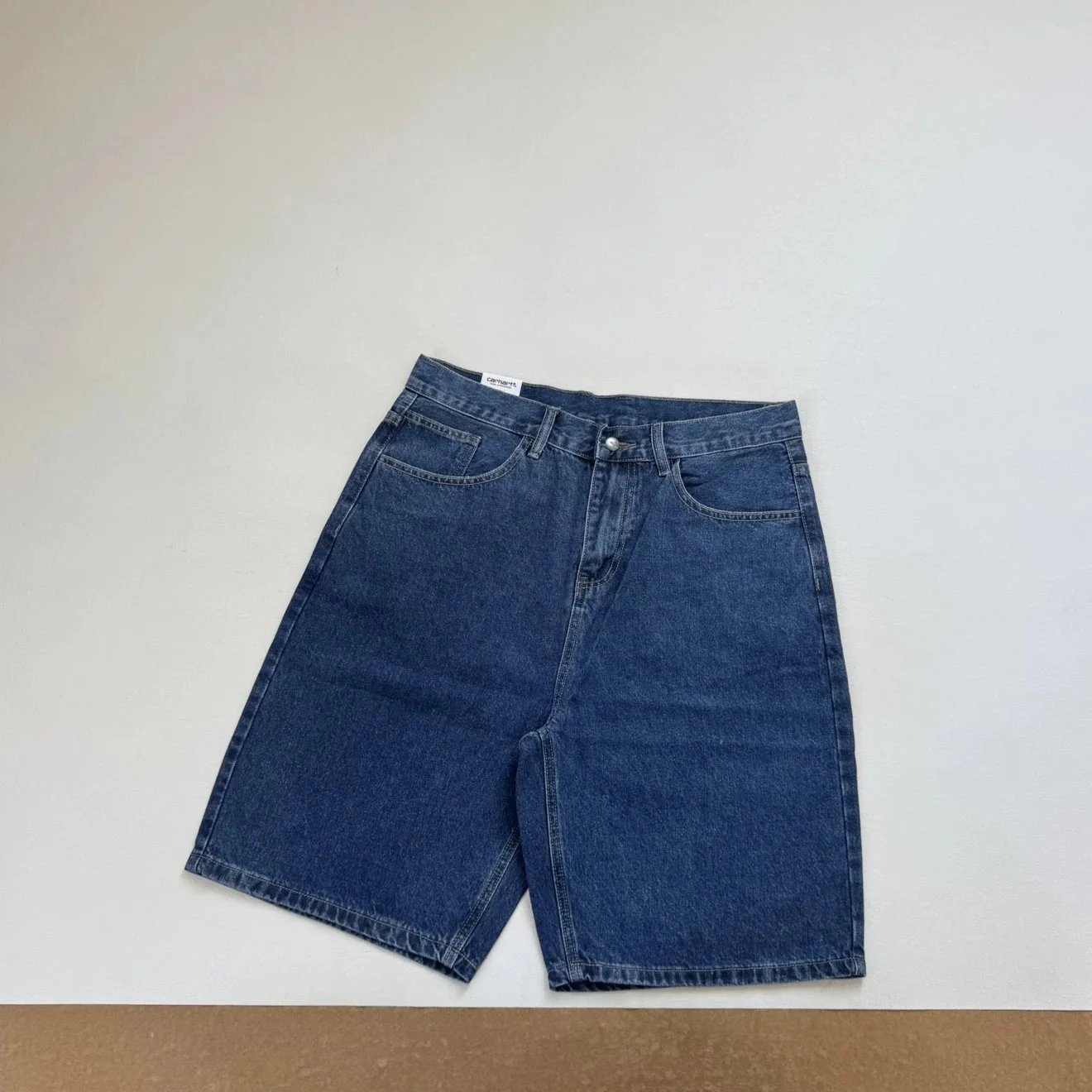 Pocket Applique Label Logo Washed Straight Denim Shorts photo 2