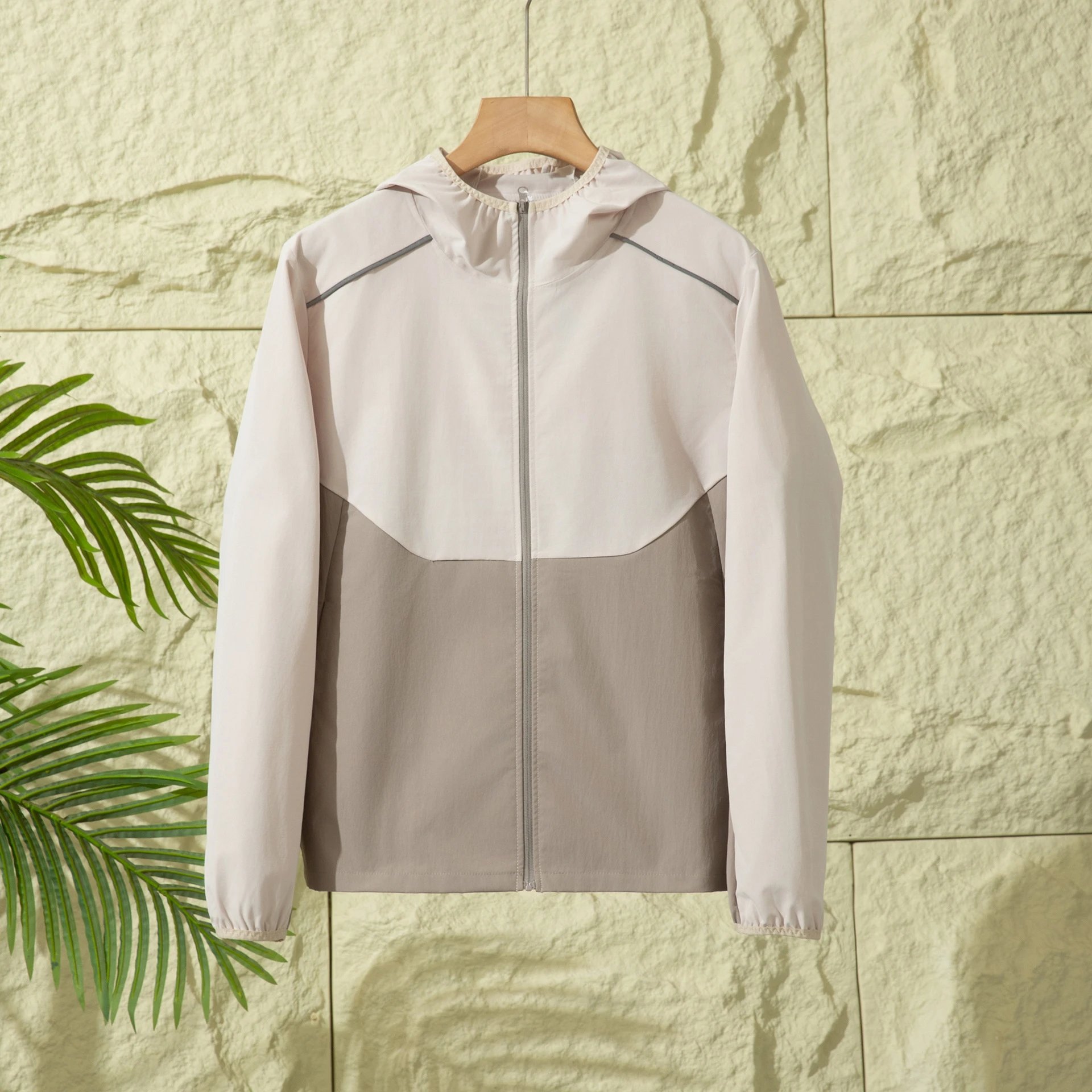 Outdoor Hooded Zip Jacket photo 3