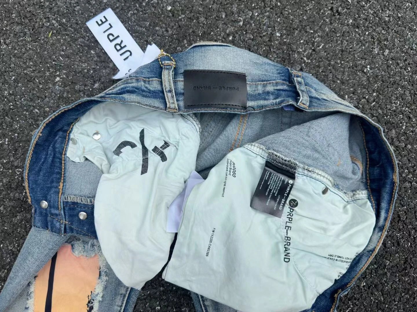 Distressed Printed Skinny Jeans photo 7