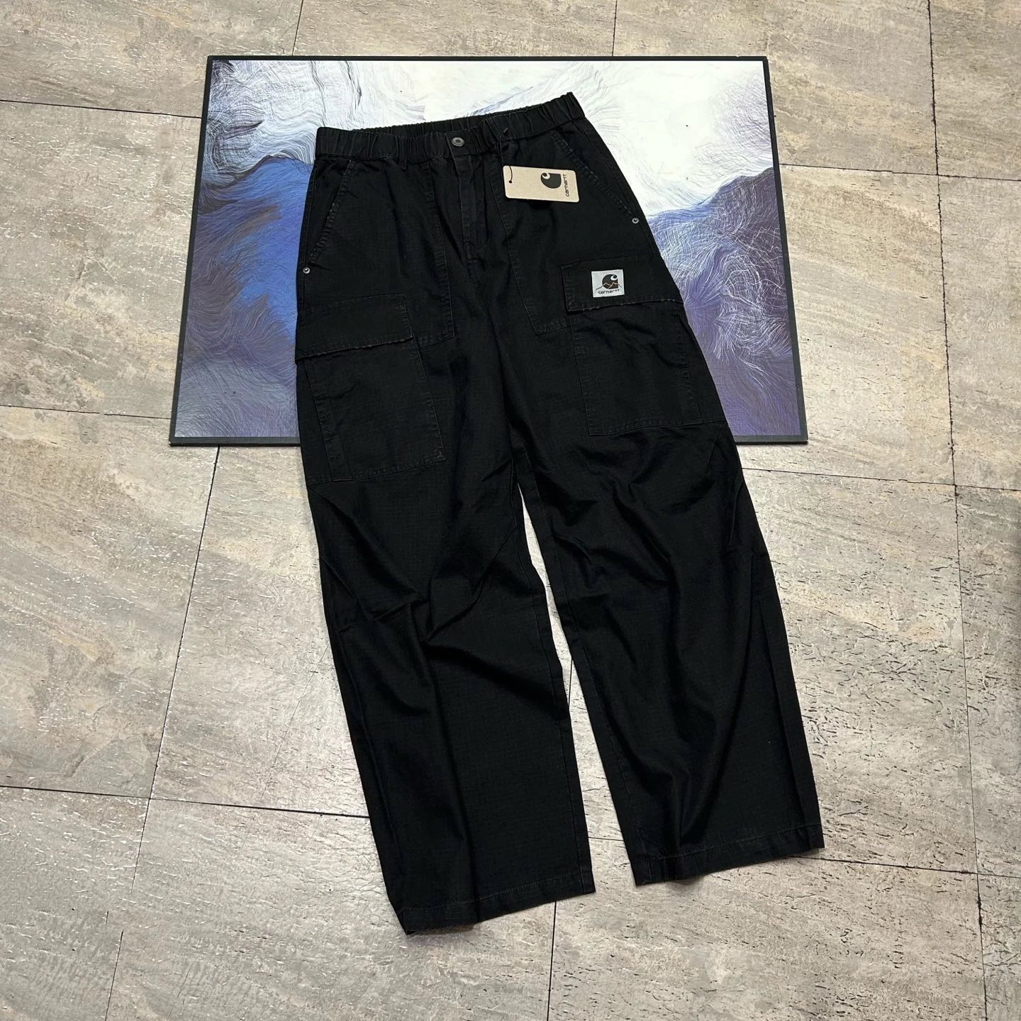 Classic Mountain Badge Outdoor Multi-Pocket Cargo Pants photo 5