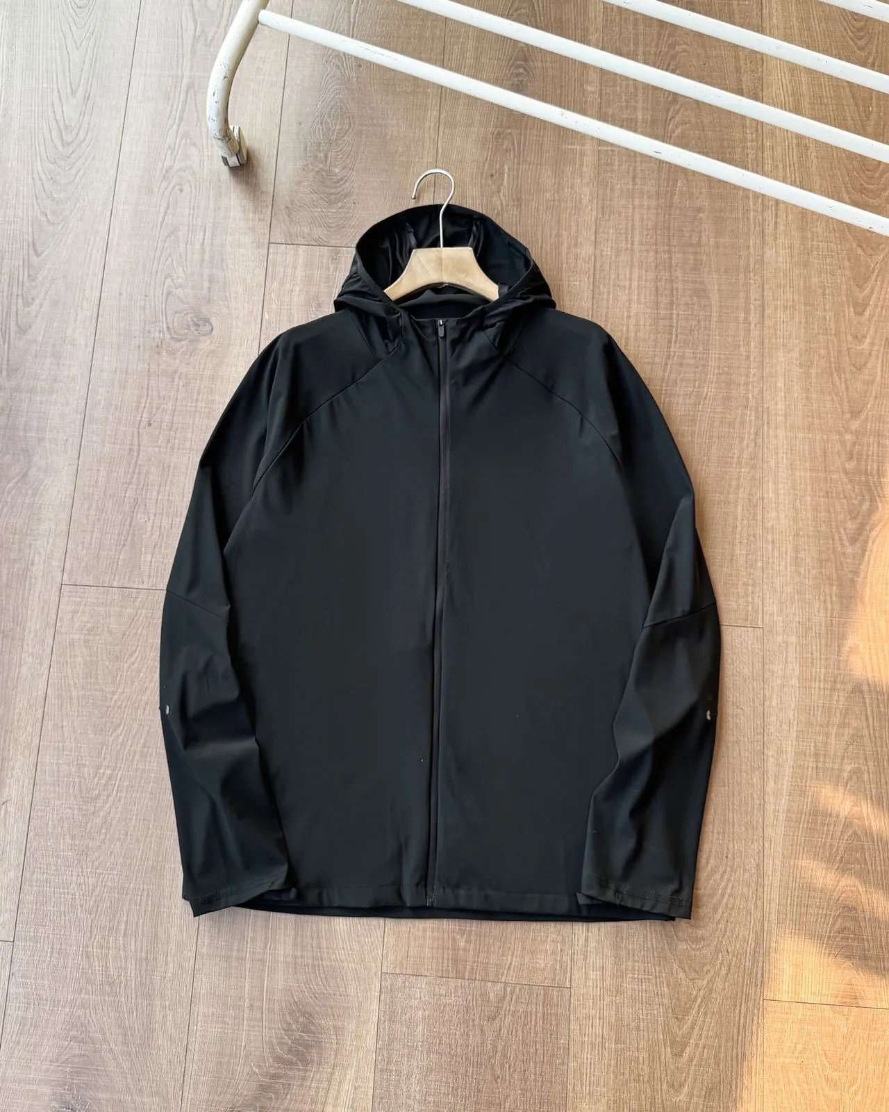 Outdoor Hooded Sun-Protection Jacket photo 3