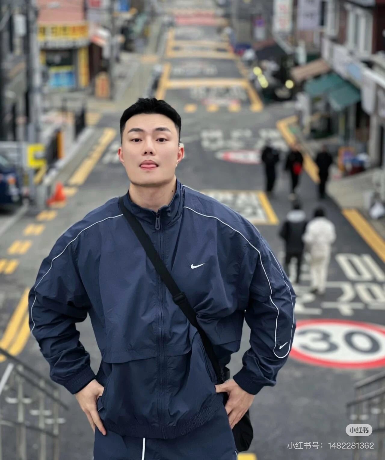 Logo Embroidery Reflective Casual Tracksuit photo 3