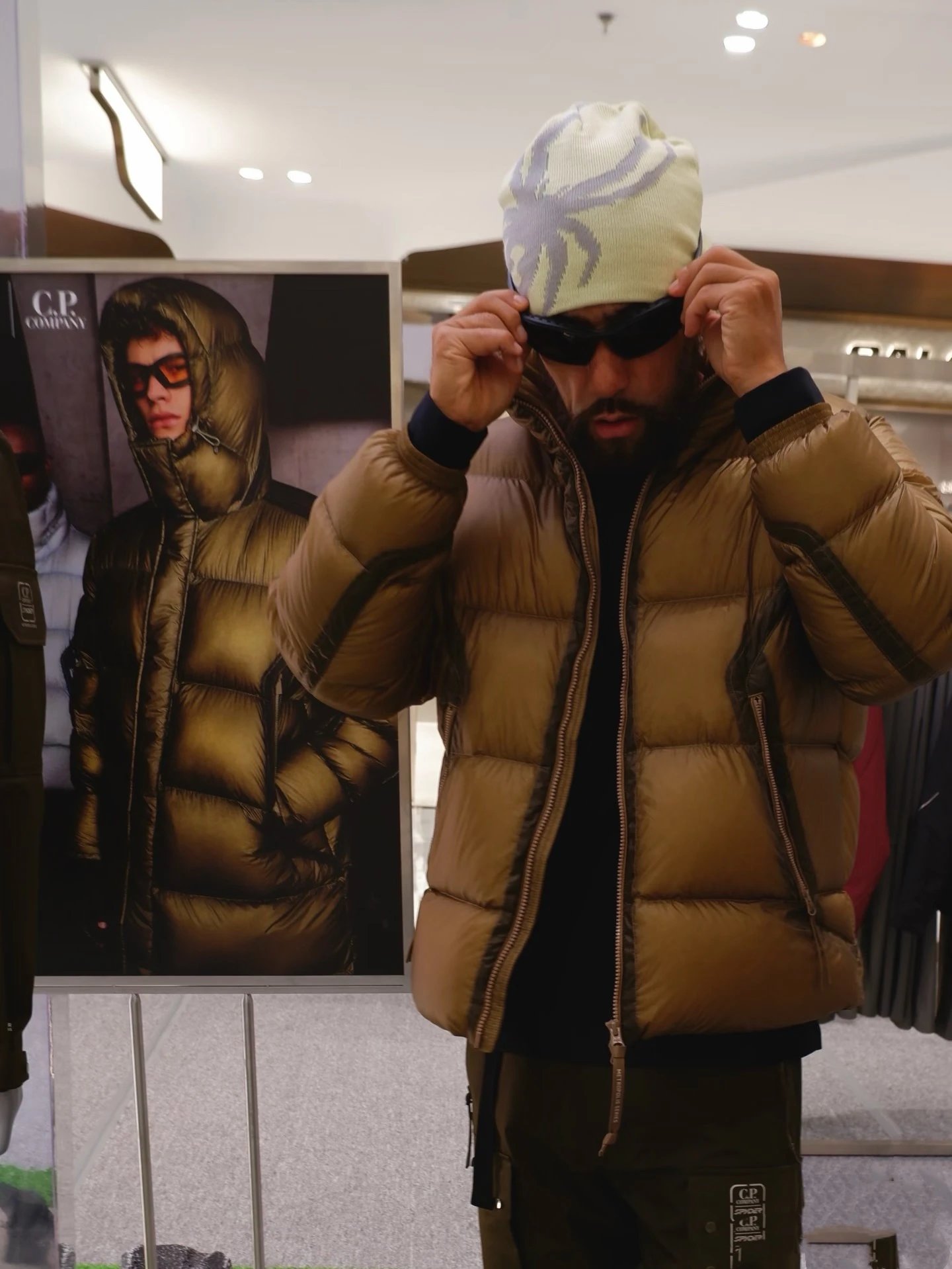 Winter Down Cotton Jacket with Hidden Hood photo 6