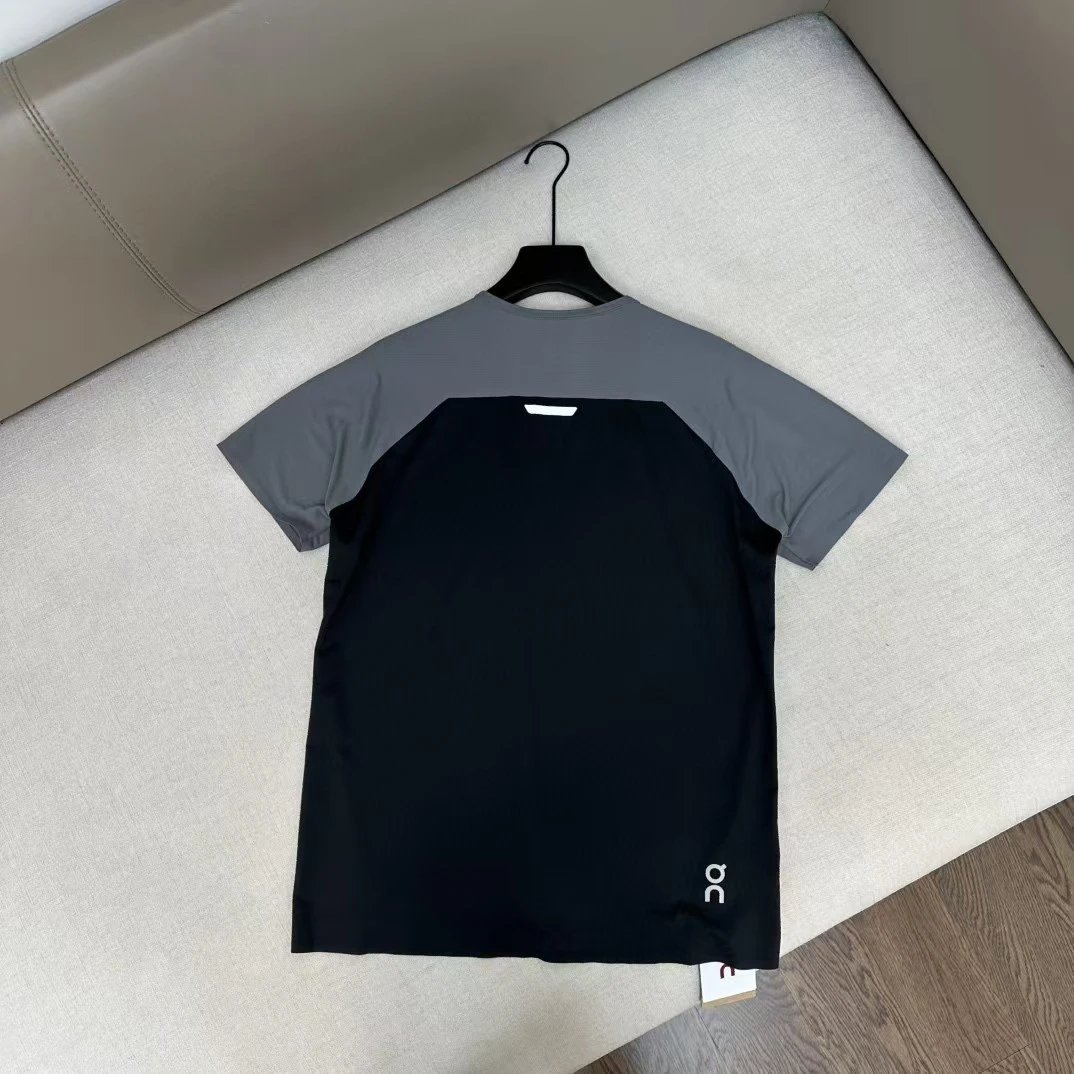 Seamless Heat-Sealed T-Shirt photo 6