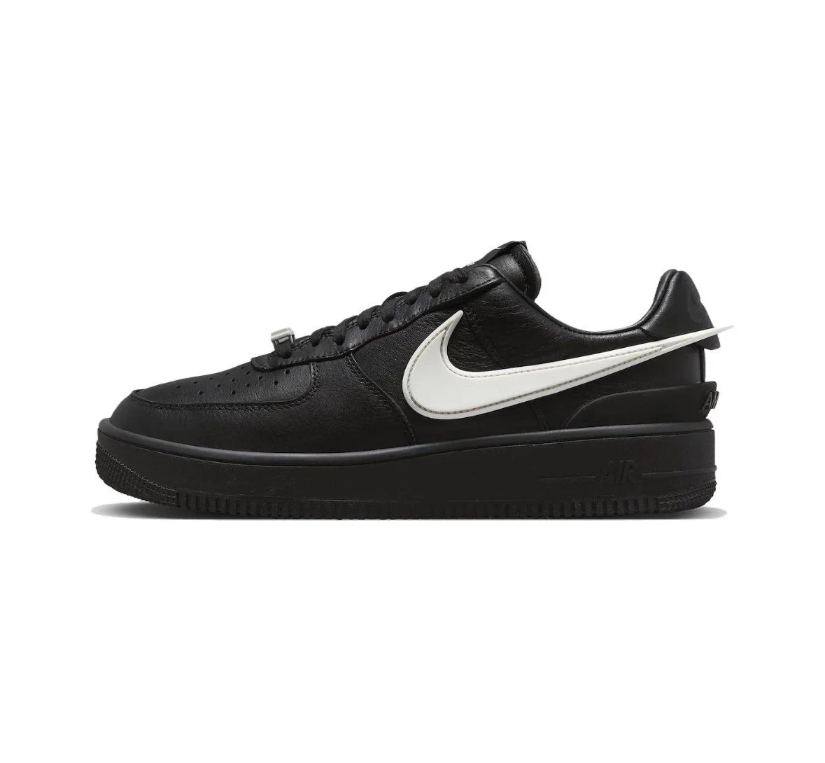 Nike Air Force 1 Low photo 4