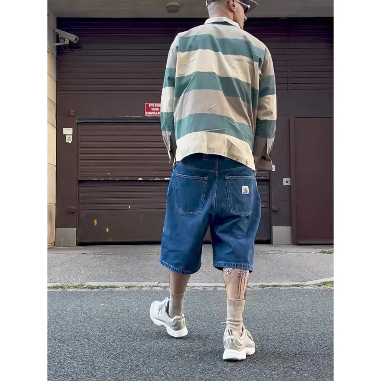 Pocket Applique Label Logo Washed Straight Denim Shorts photo 7