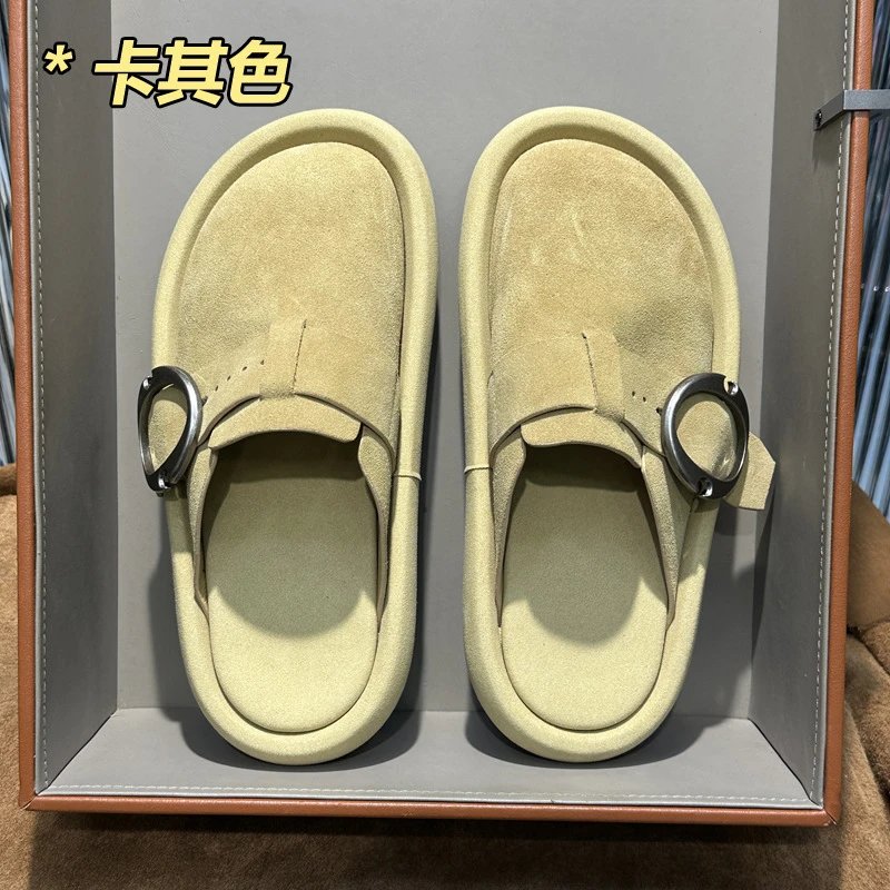 Thick-Sole Closed Slide Sandals photo 4