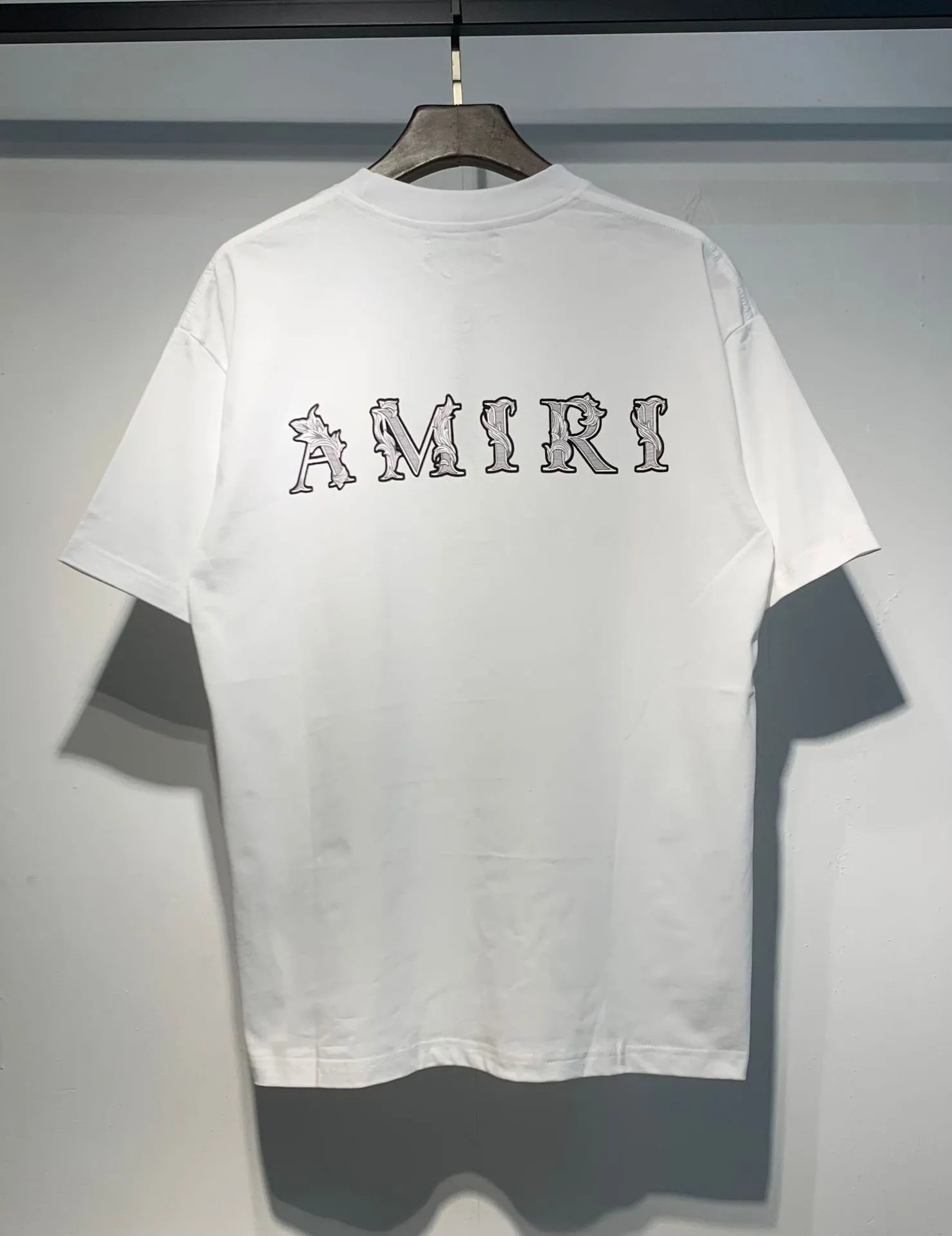 695 White