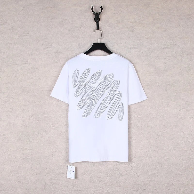 Rainbow Gradient Arrow Print T-Shirt photo 3