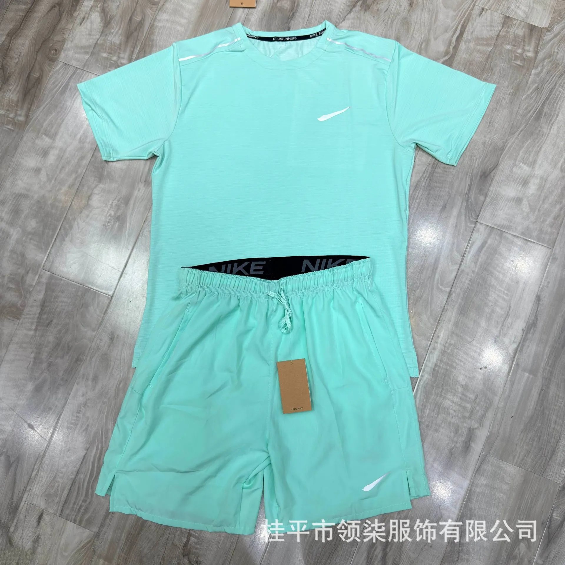 Sports Training Set Quick-Dry Breathable T-Shirt and Shorts photo 7