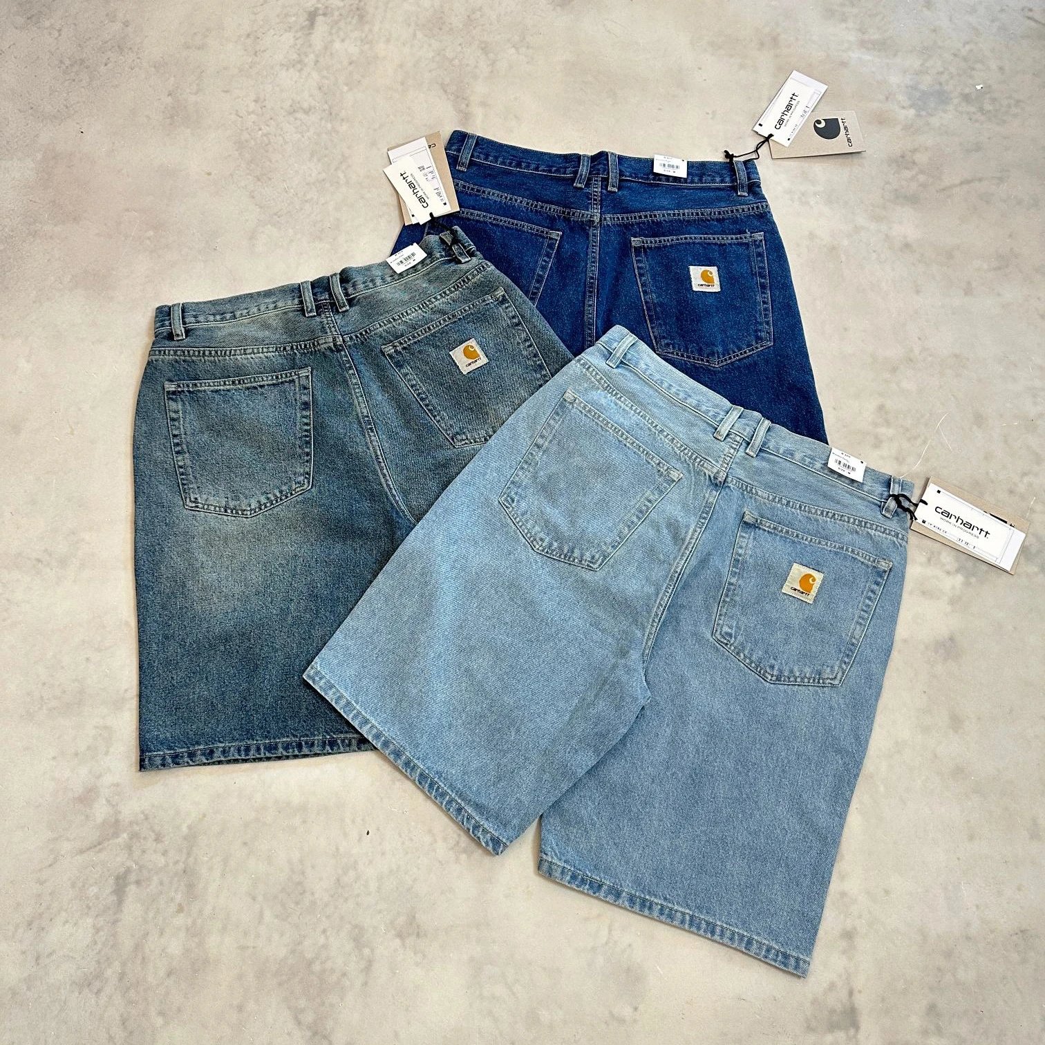 Pocket Applique Label Logo Washed Straight Denim Shorts photo 6