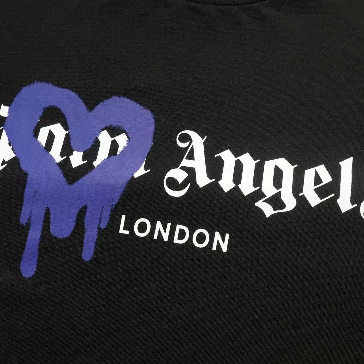 Heart Print Crew Neck T-Shirt photo 8