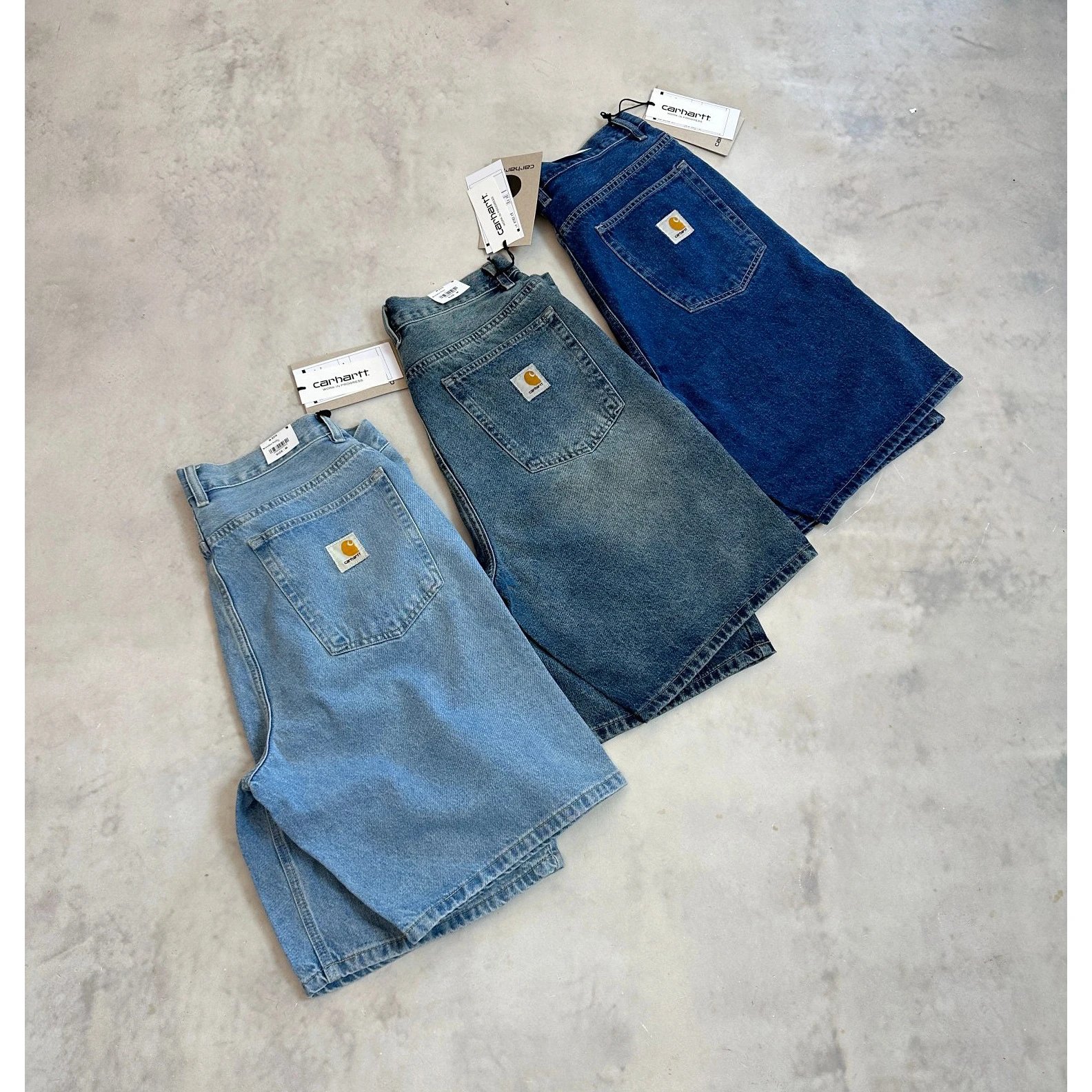 Pocket Applique Label Logo Washed Straight Denim Shorts