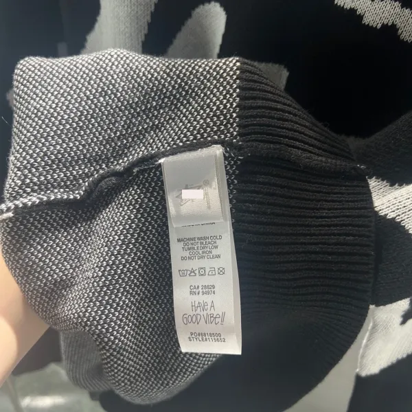 Design Graphic Knit Sweater Black - 41