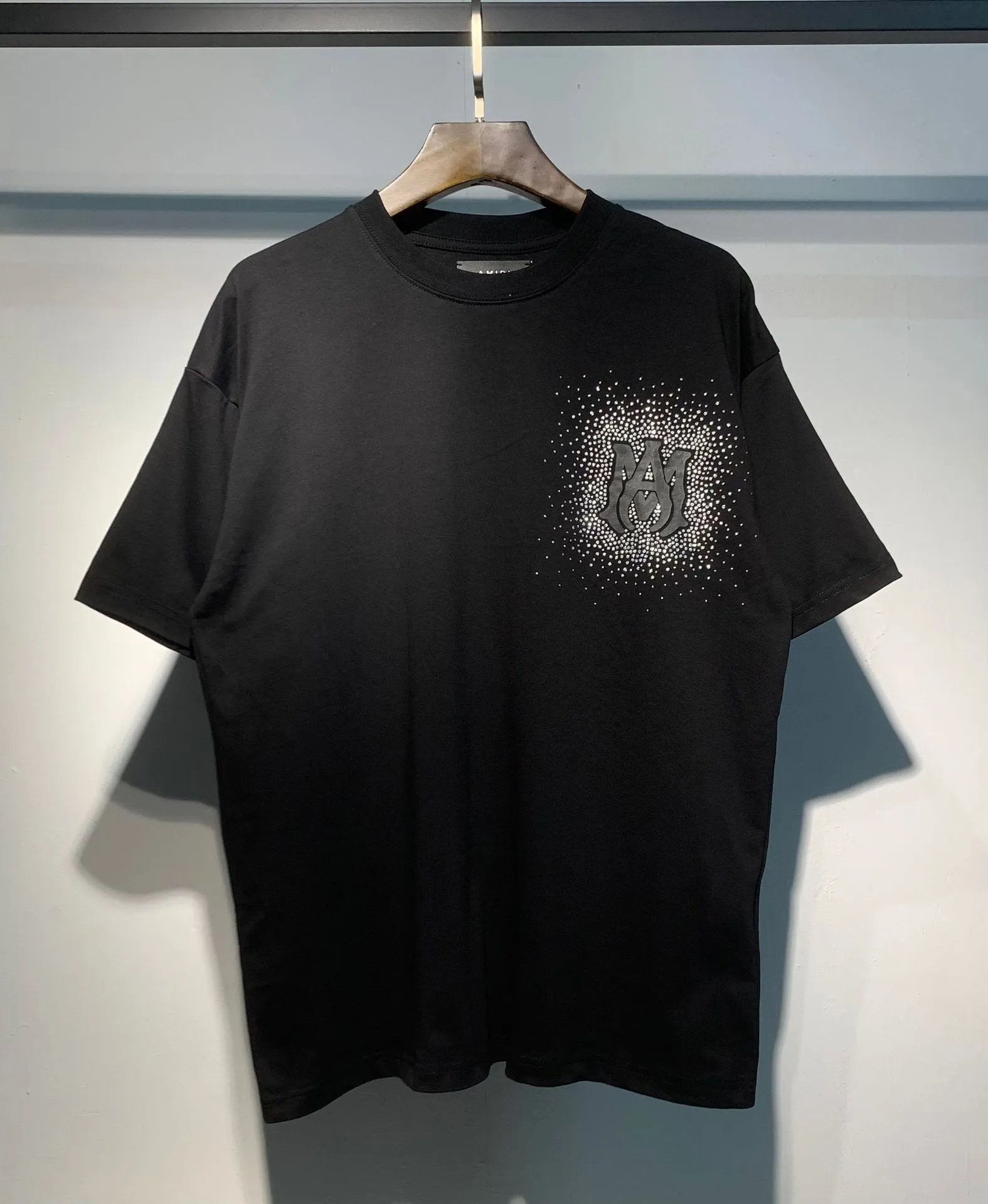 692 Black