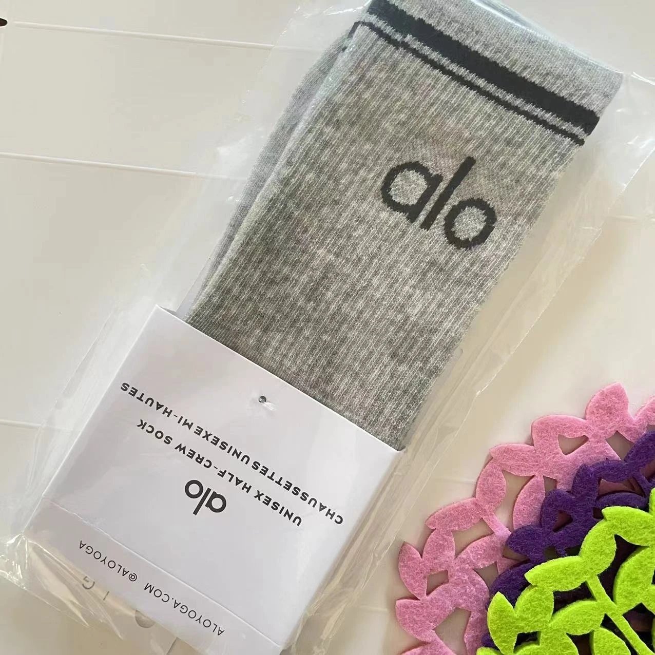 Mesh Yoga High-Calf Training Socks photo 4