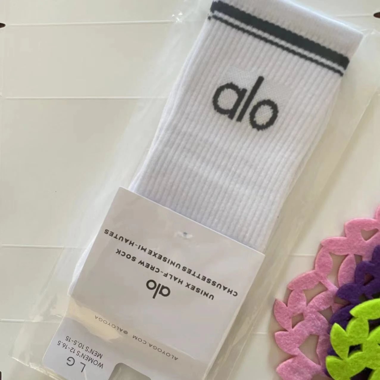 Mesh Yoga High-Calf Training Socks photo 3