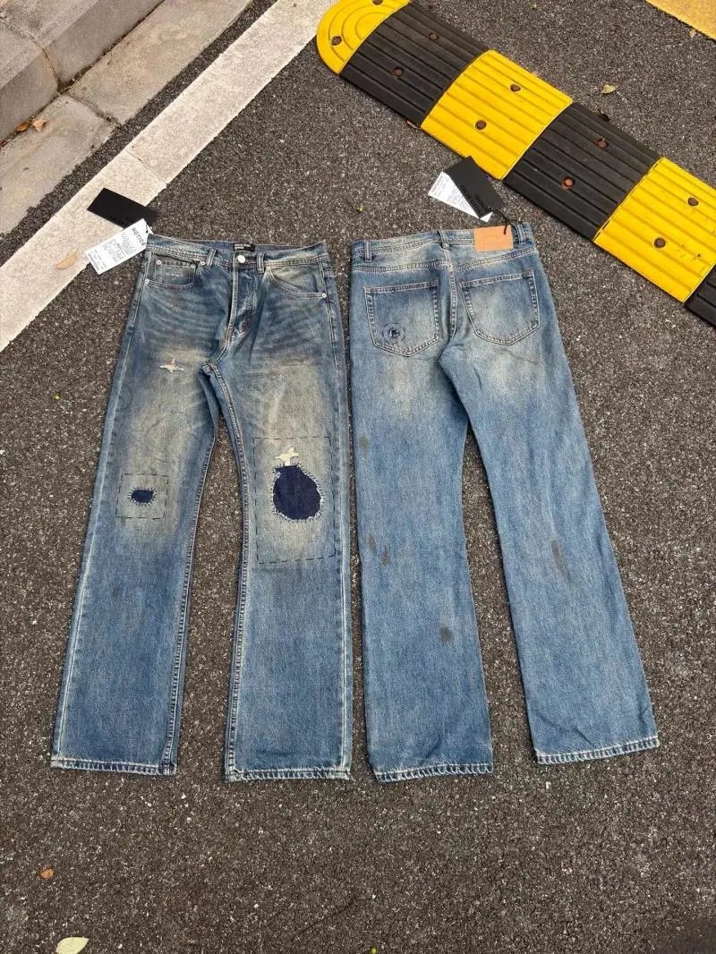 Badge Distressed Vintage Denim Jeans photo 5