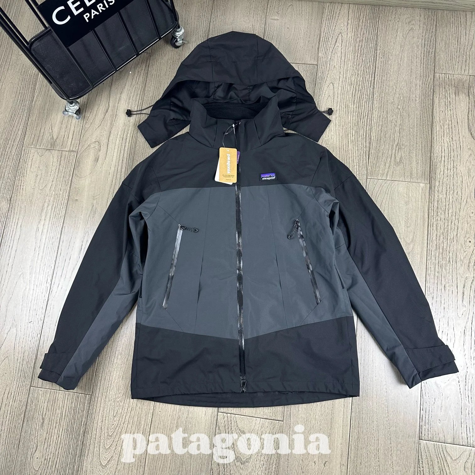 Outdoor 3-in-1 Hooded Windproof Hiking Jacket photo 6