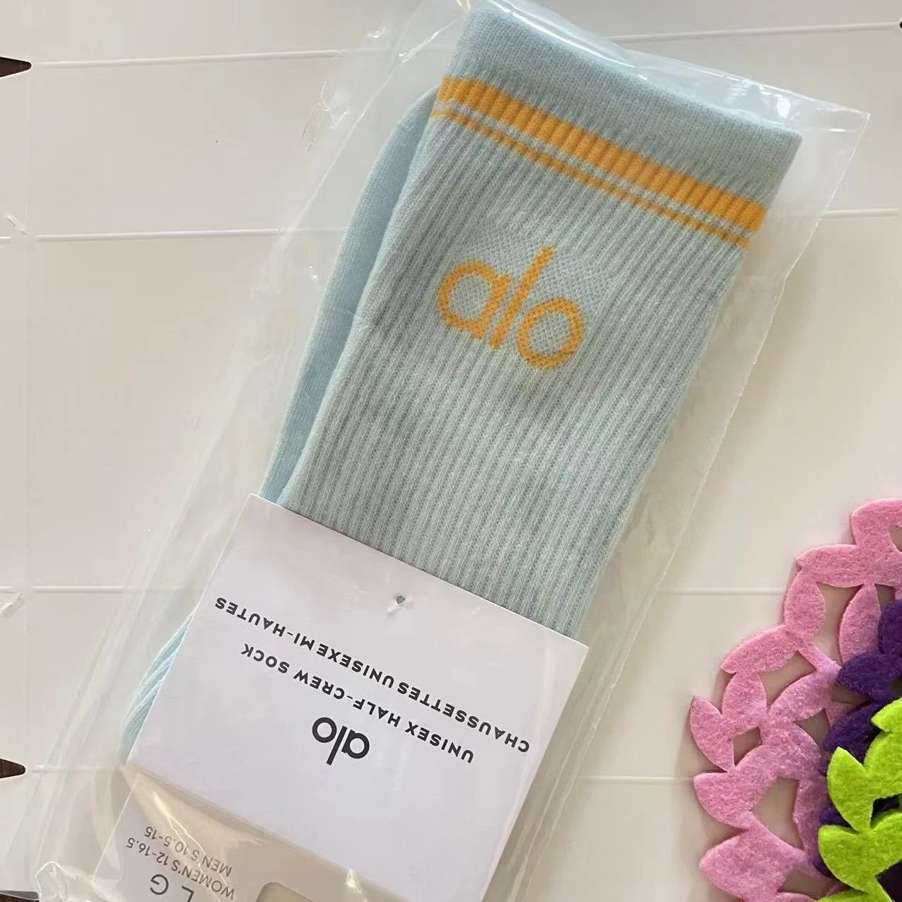 Mesh Yoga High-Calf Training Socks photo 6