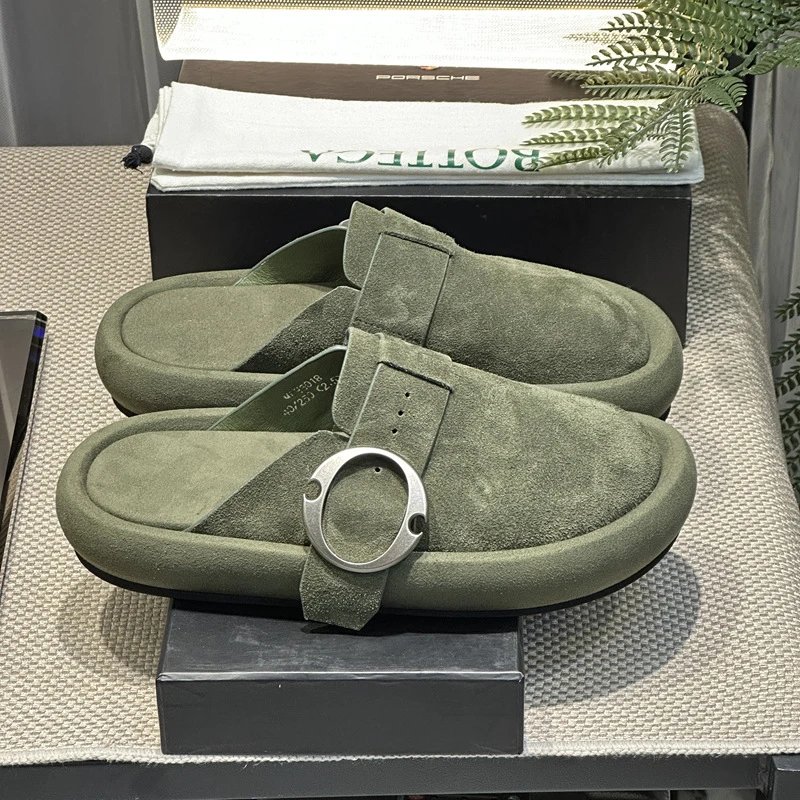 Thick-Sole Closed Slide Sandals
