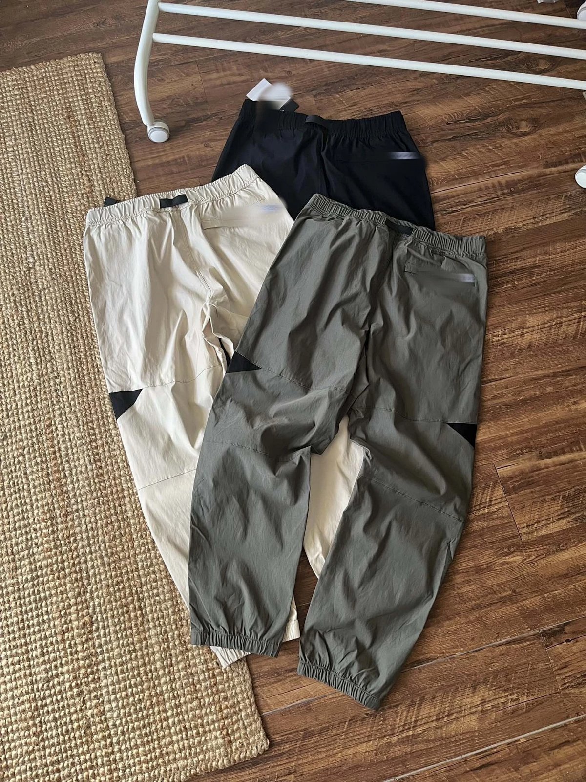 Stone Island Patchwork Cargo Pants Gray / Black product detail 13 in Litbuy spreadsheet finds