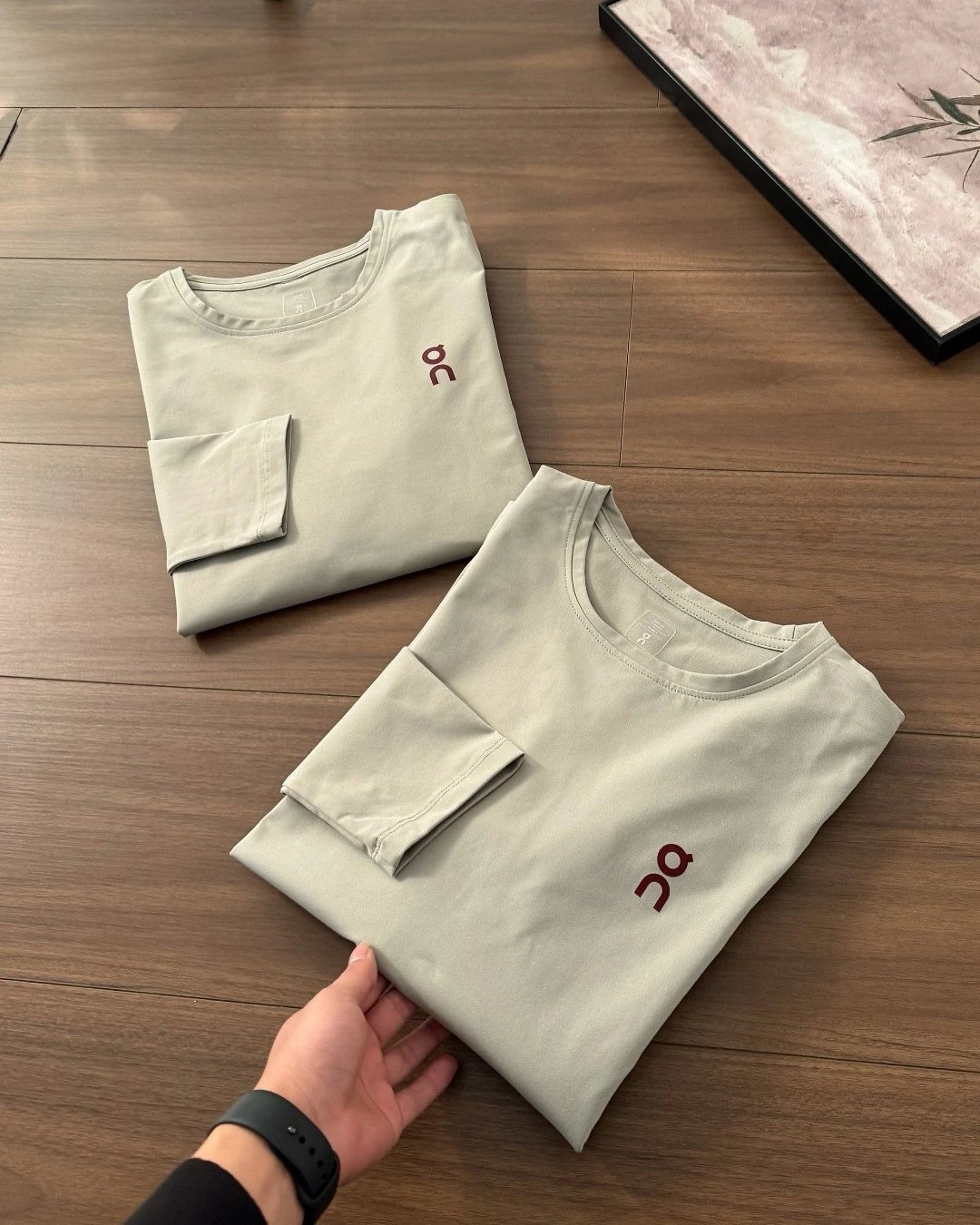 Spring Classic Long Sleeve T-Shirt Relaxed Outdoor photo 3